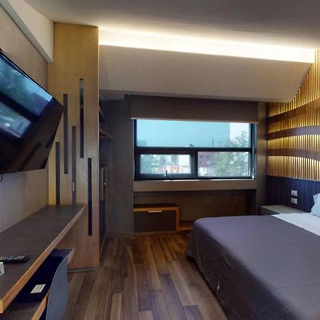 Hotel Patriotismo Mexico-stad Buitenkant foto
